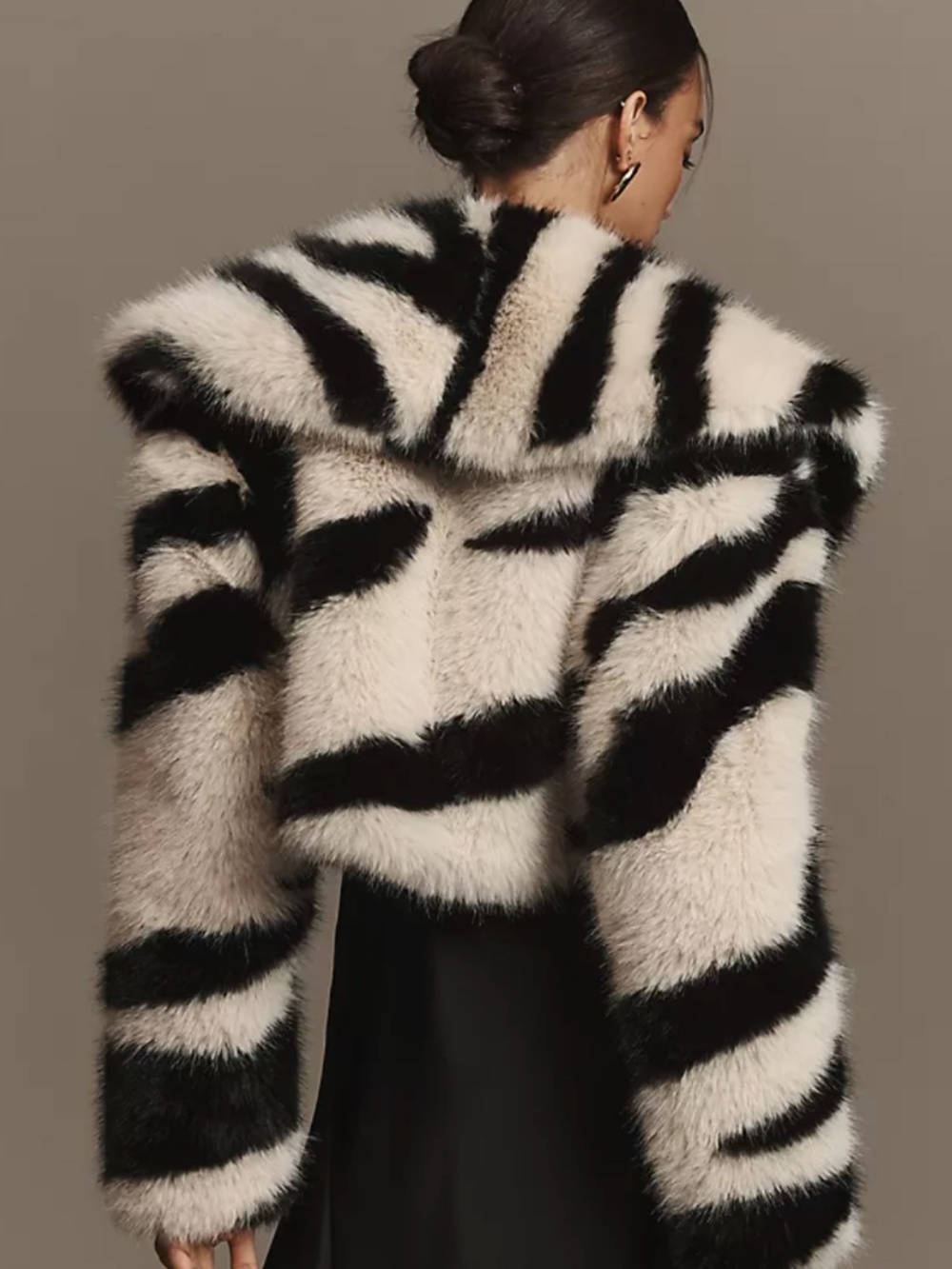 avec les filles | faux-fur zebra cropped coat | evening wear | size: us 2x - Picture 4 of 7